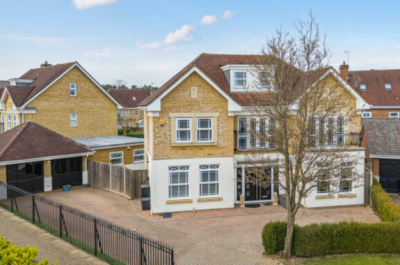 Crofters Close Image
