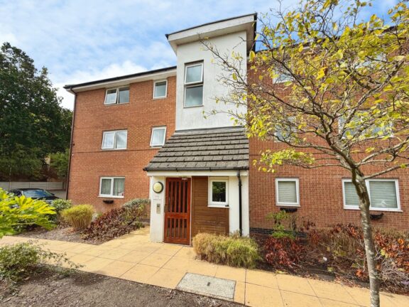 Parsons Close Image