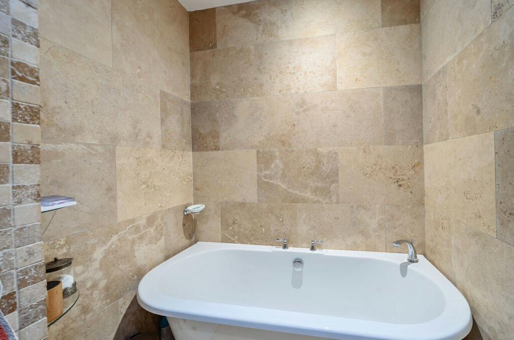 Property Image_21