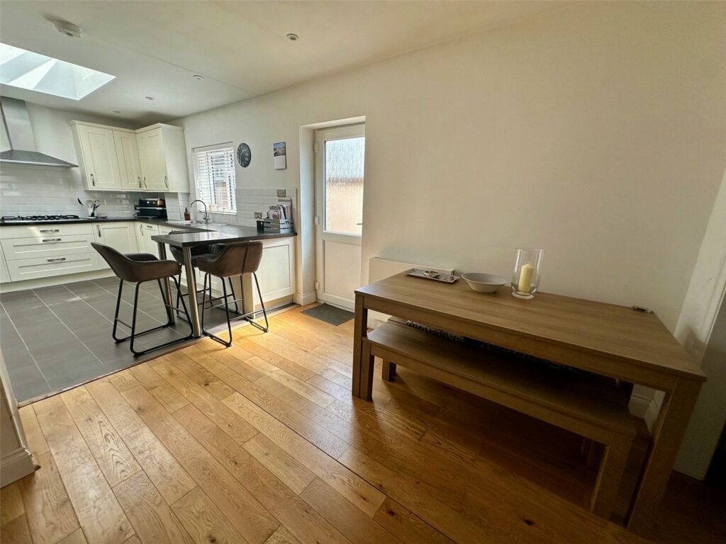 Property Image_10