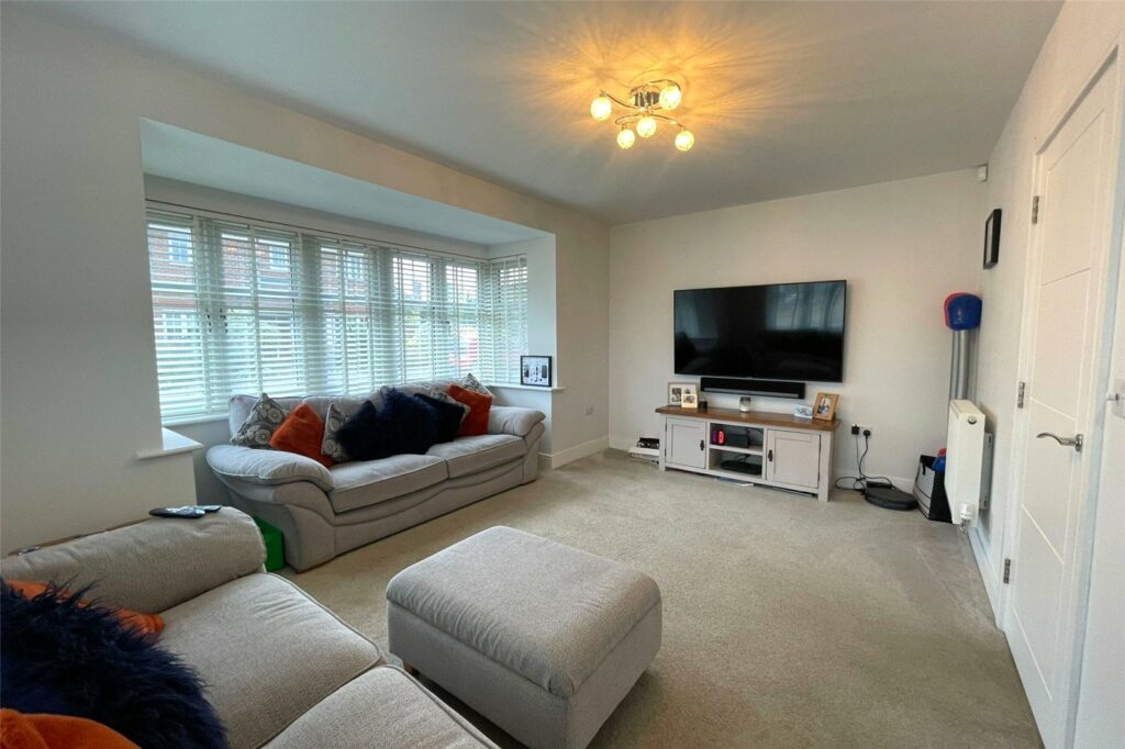 Property Image_11