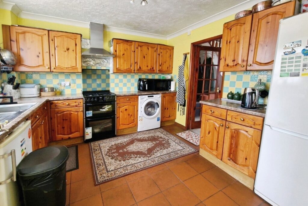 Property Image_4