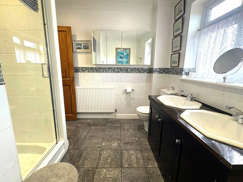 Property Image_4