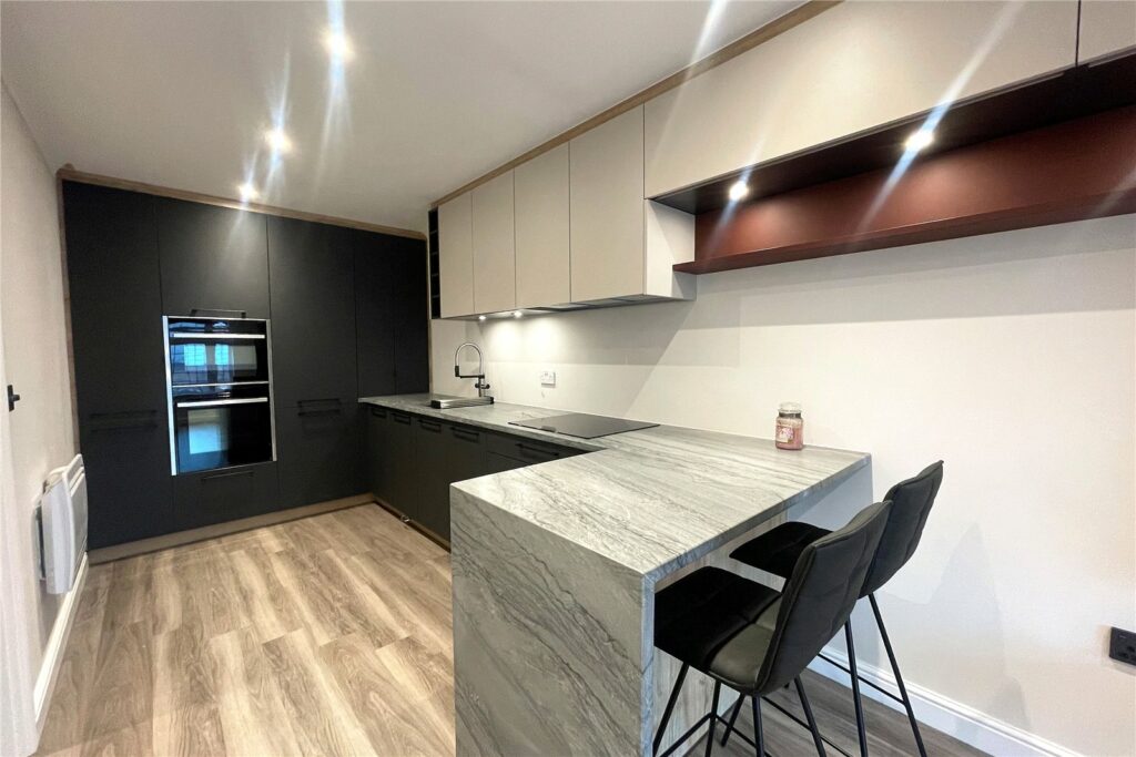 Property Image_11