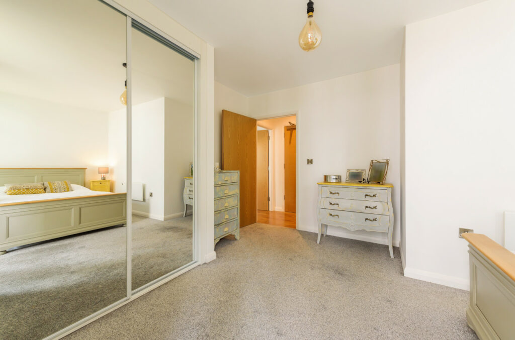 Property Image_11