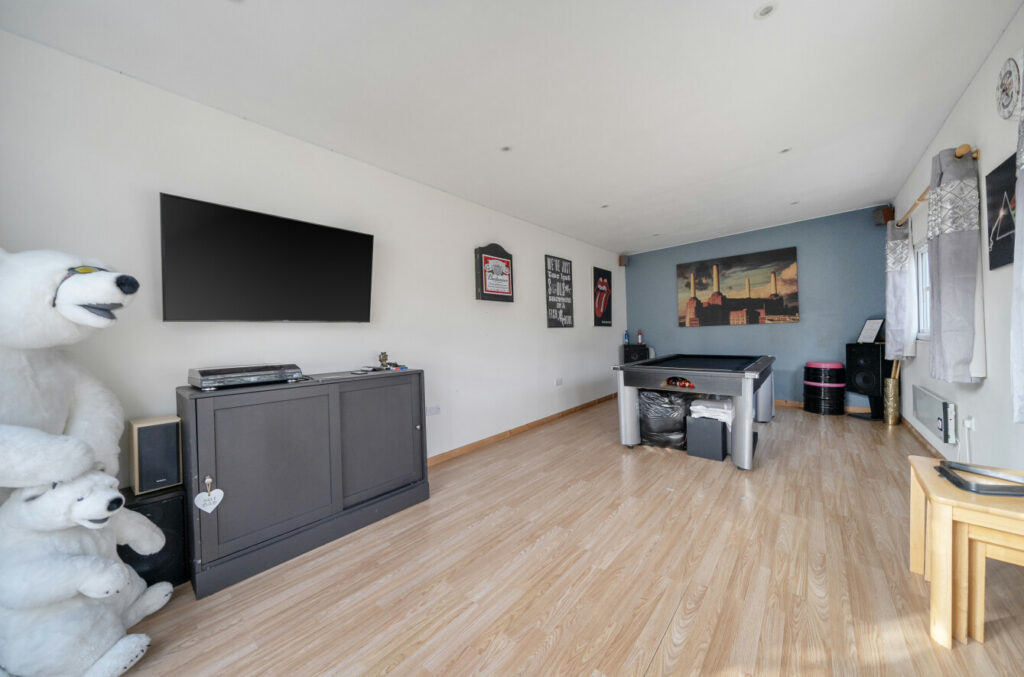 Property Image_25