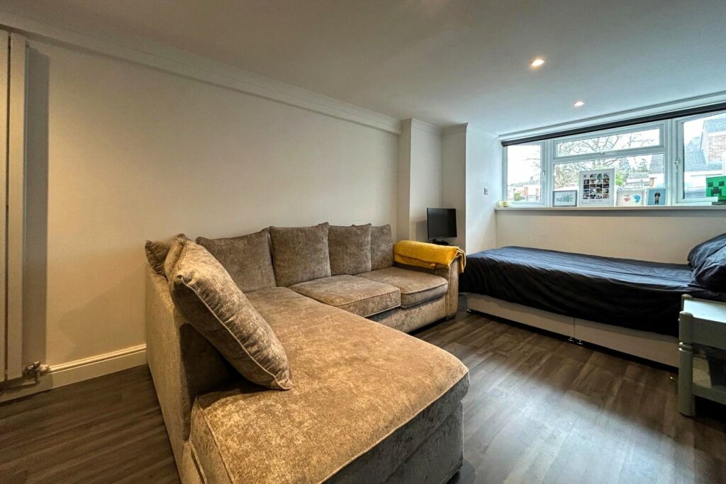 Property Image_10