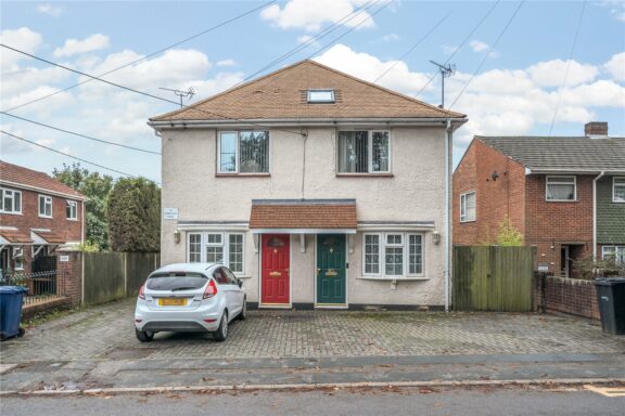 Upper Hale Road Image