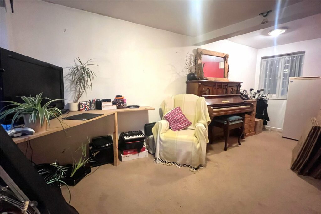 Property Image_16