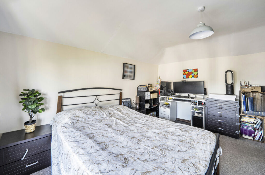 Property Image_24