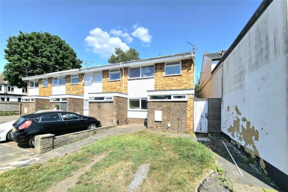 Montague Close Image