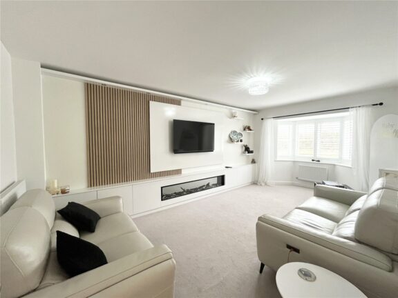 Little Hannocks Close Image