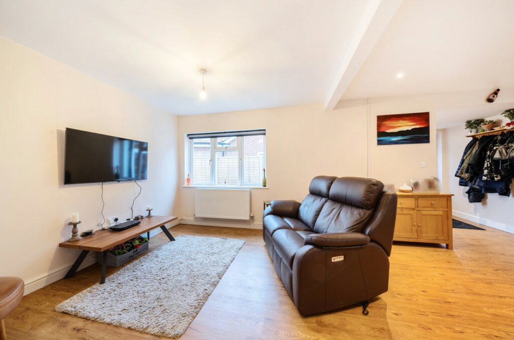 Property Image_5