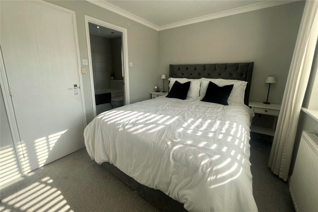 Property Image_11