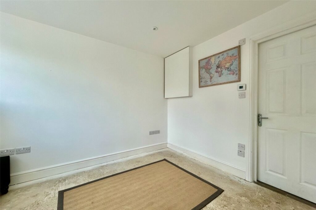 Property Image_11