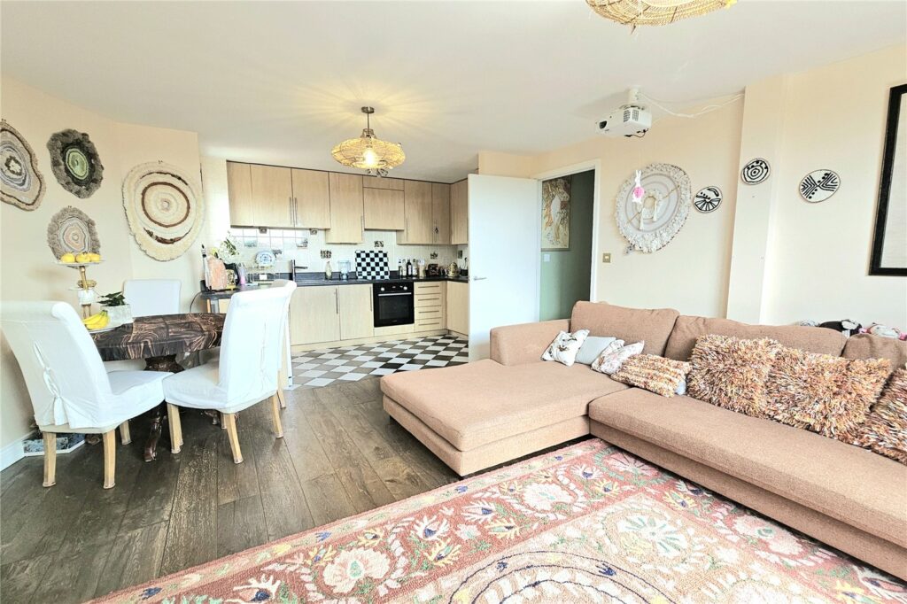 Property Image_11