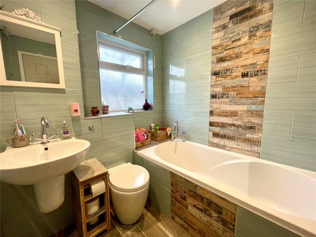 Property Image_11