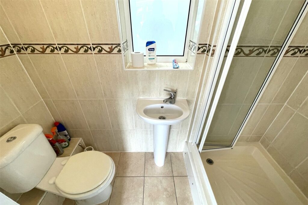 Property Image_11