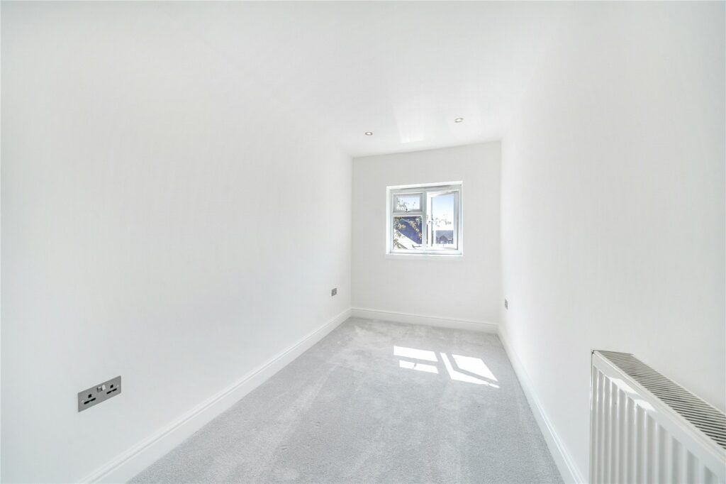 Property Image_11