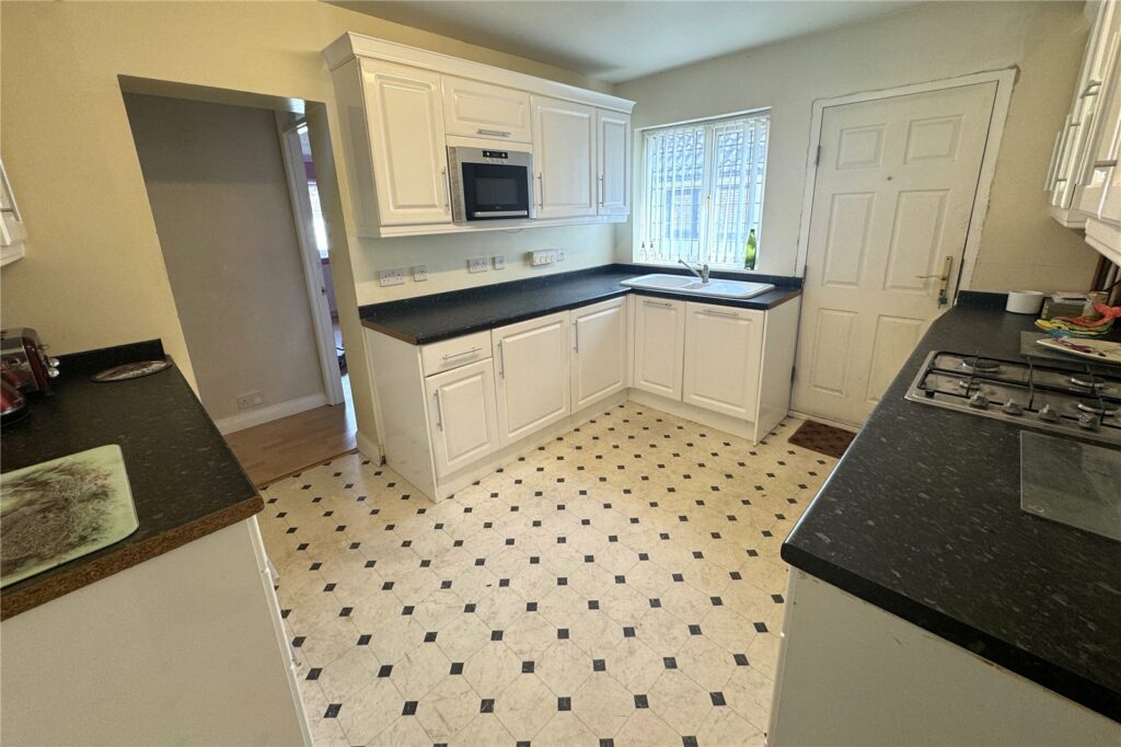 Property Image_11