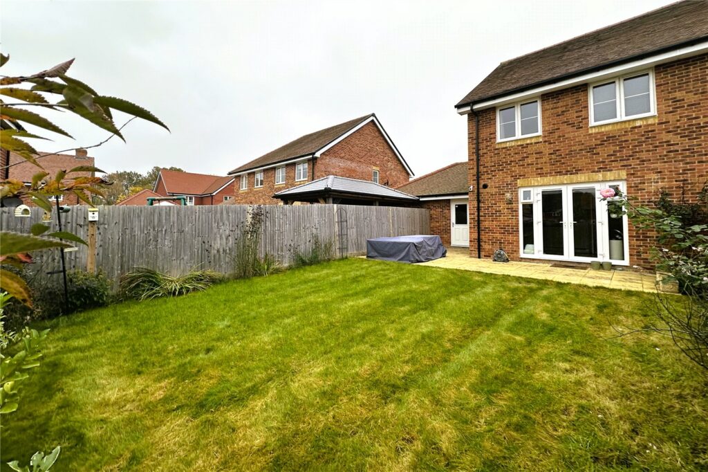 Property Image_11