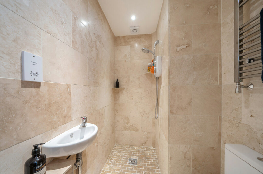 Property Image_17