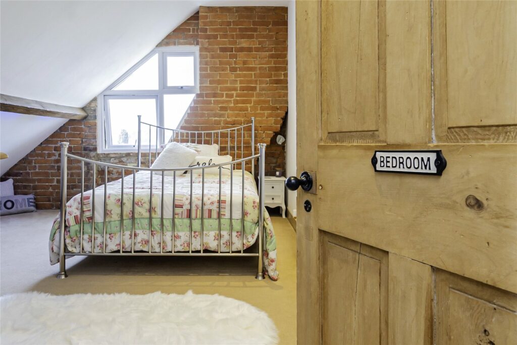 Property Image_11