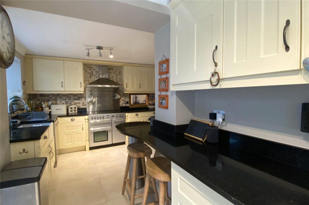 Property Image_12