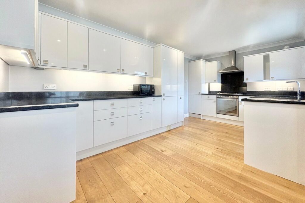 Property Image_9