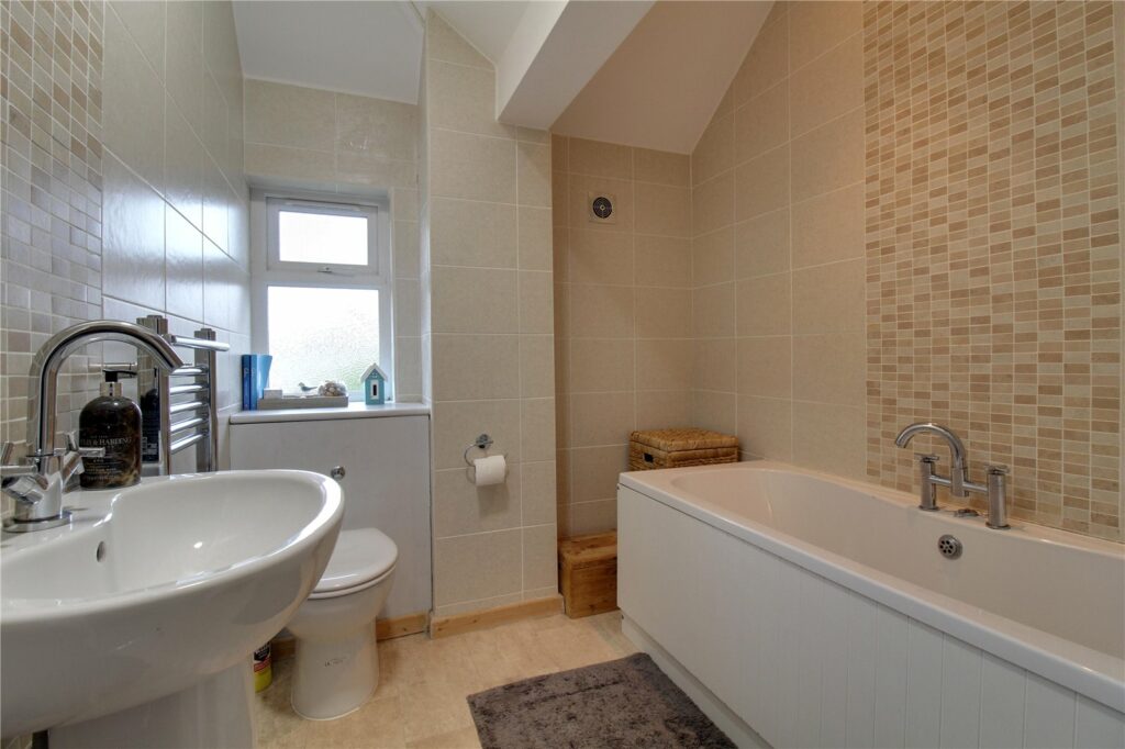 Property Image_11