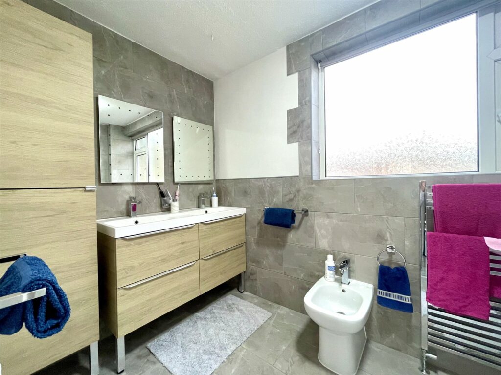 Property Image_10