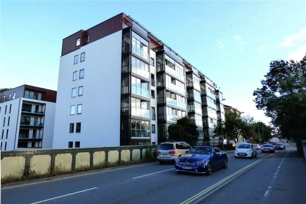 Property Image_12