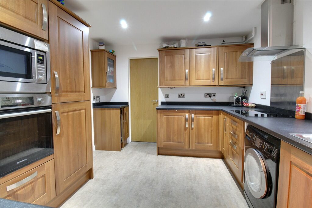 Property Image_12