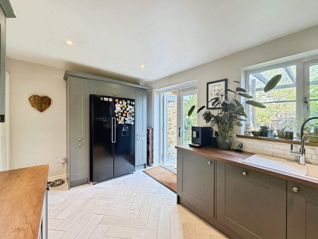 Property Image_12