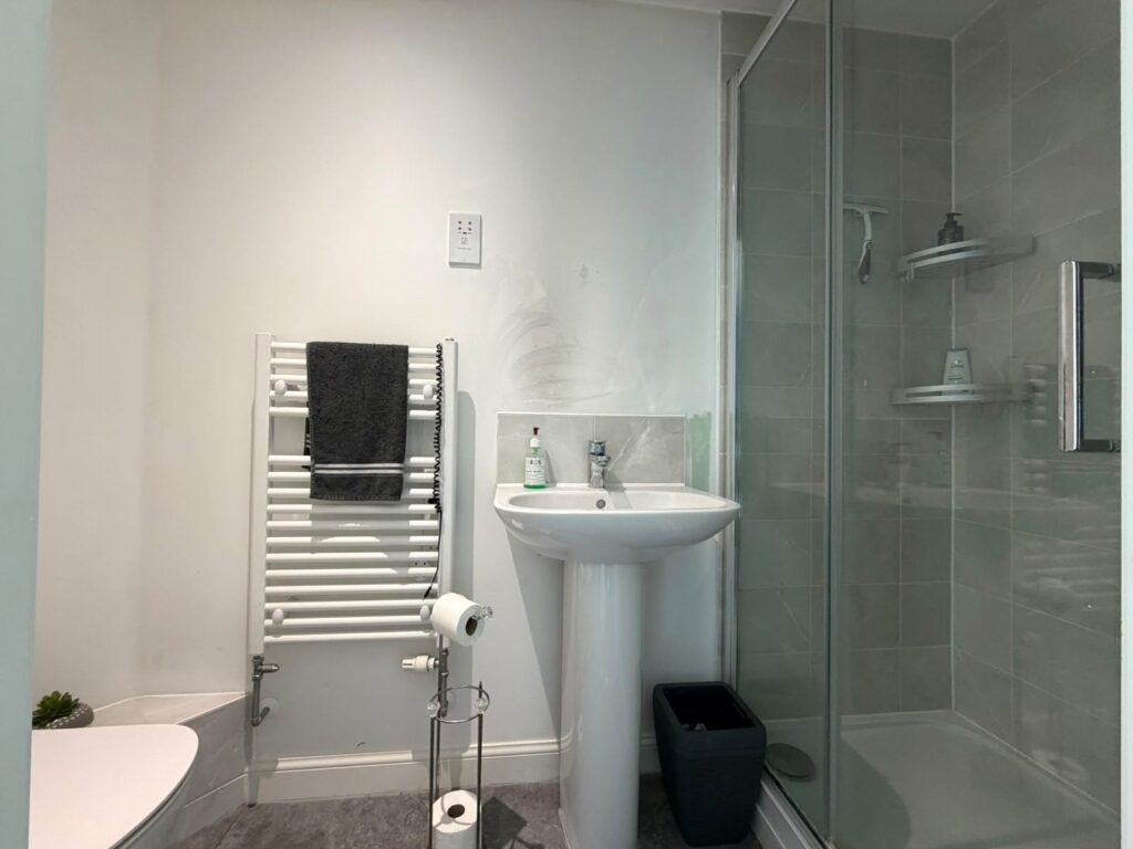 Property Image_11
