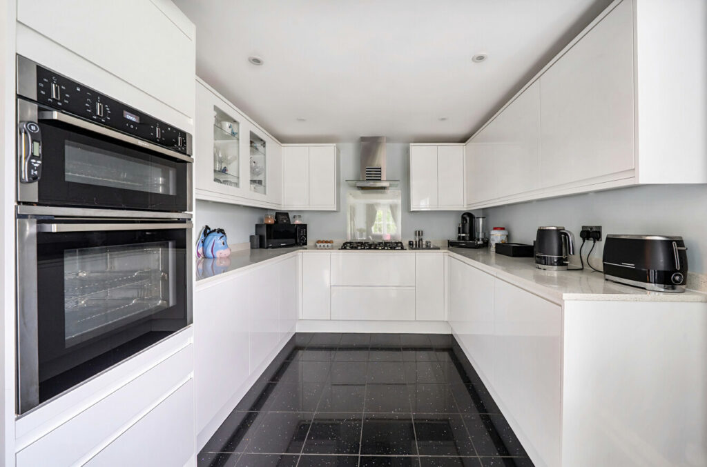 Property Image_4