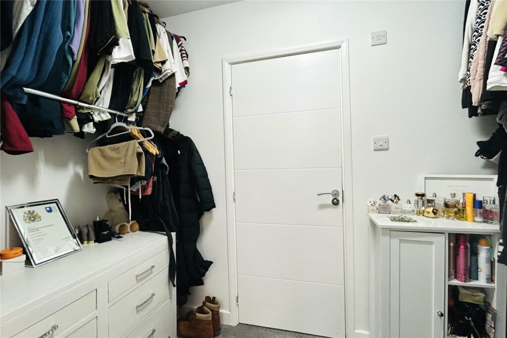 Property Image_11