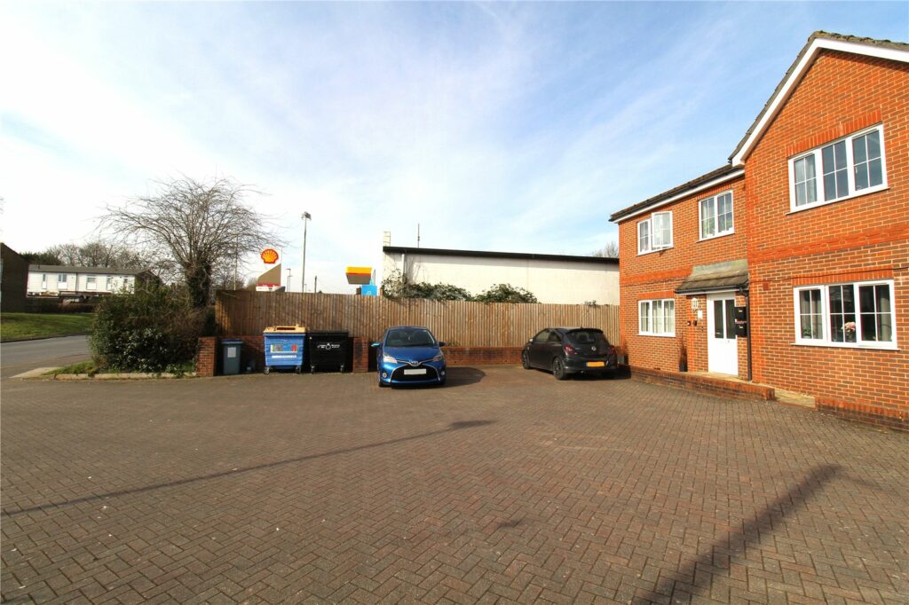 Property Image_11