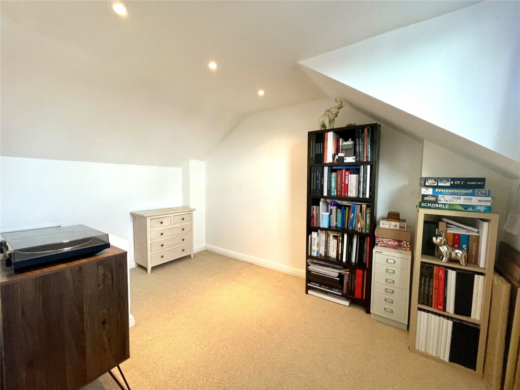 Property Image_11