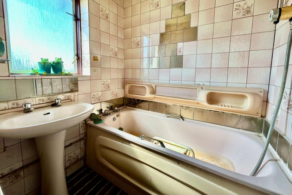 Property Image_11
