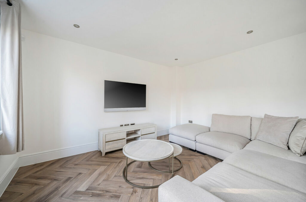 Property Image_11