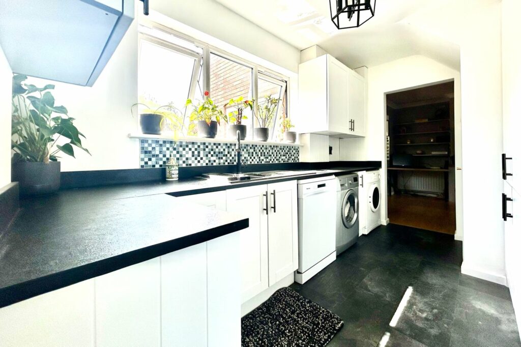 Property Image_9