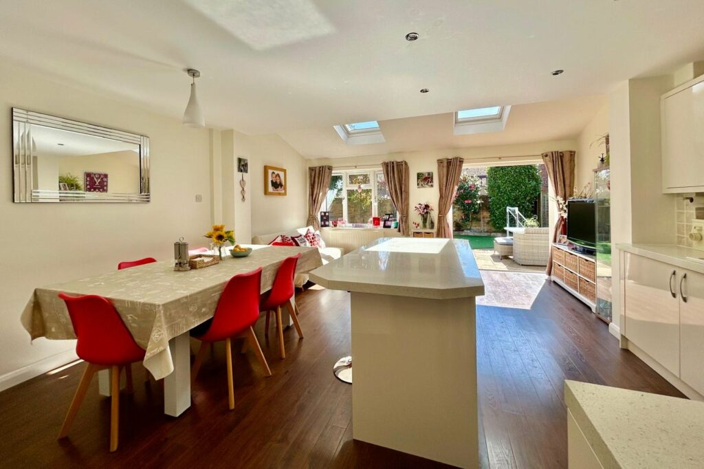 Property Image_4