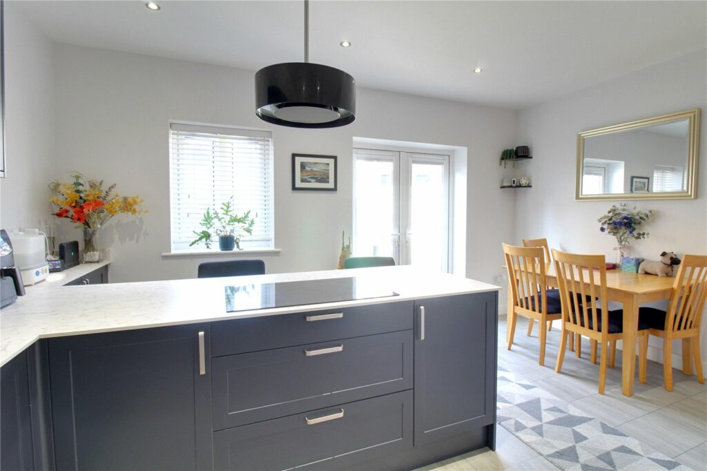 Property Image_11