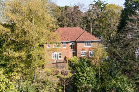 Crawley Drive Image