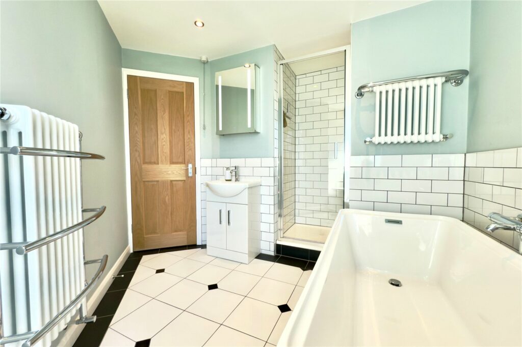 Property Image_4