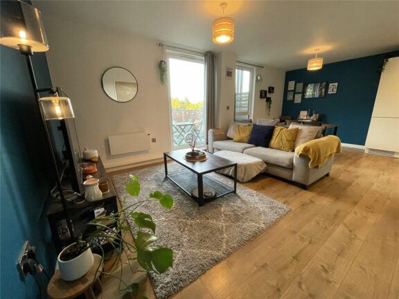 Farnborough Road Image