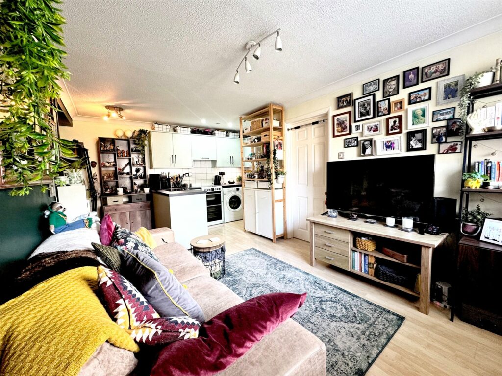 Property Image_11