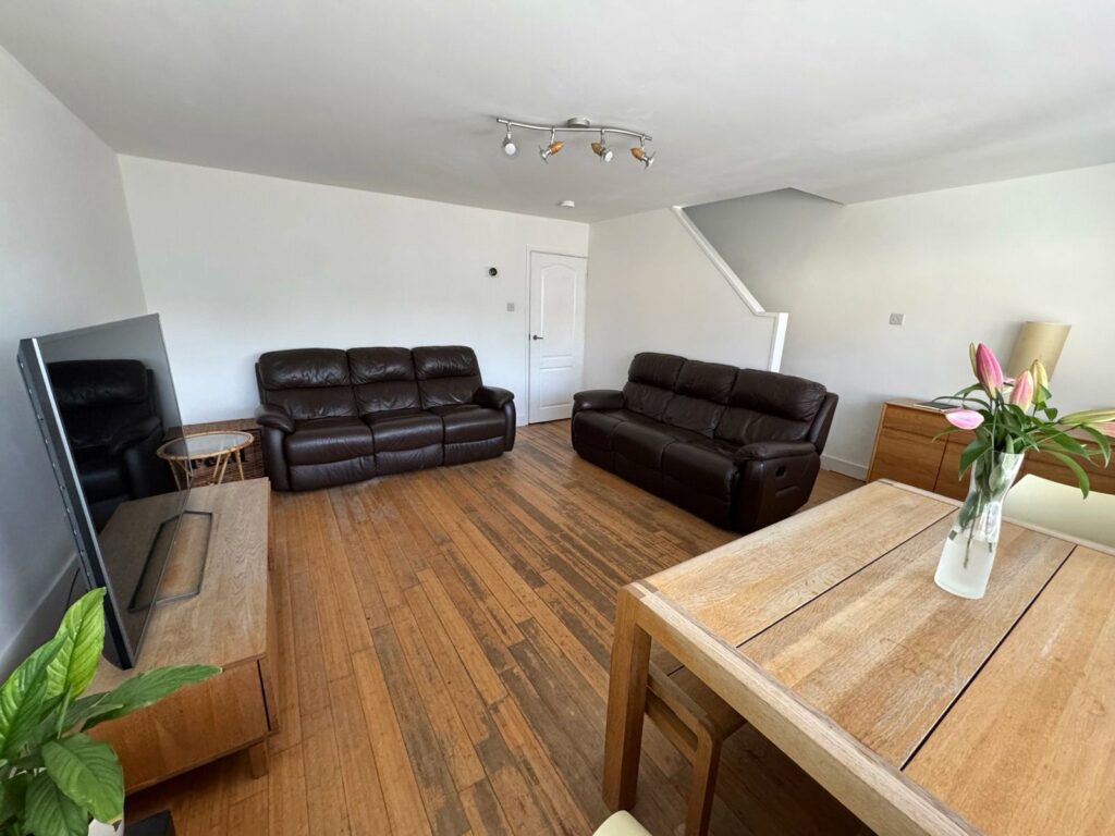 Property Image_1