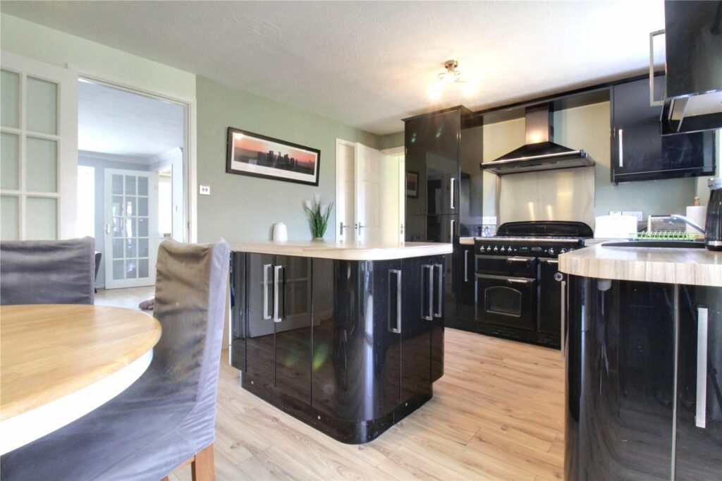 Property Image_4